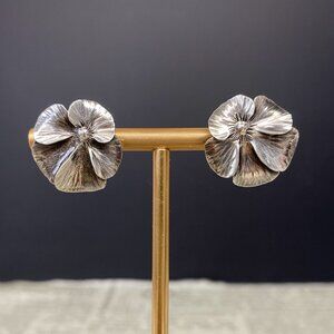 Vintage 1940s Stuart Nye Sterling Silver Pansy Stud Earrings / Handwrought Flora